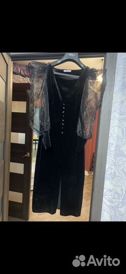 Платье женское