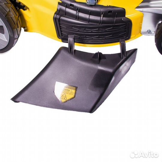 Бензиновая газонокосилка Champion LM5347 (вес 39 к