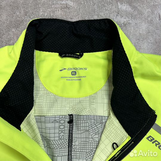 Мембранная ветровка Brooks Softshell (Hoka, Asics)