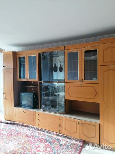 Стенка в гостиную бу