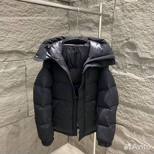 Пуховик зимний мужской Moncler