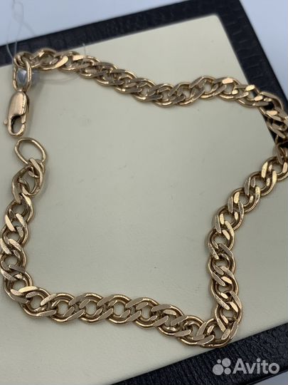 Золотой браслет