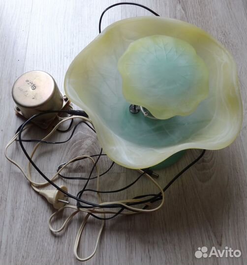 Декоративный фонтанчик-увлажнитель (меняет цвет)