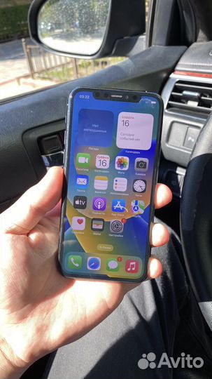 Телефон iPhone 11 Pro 64