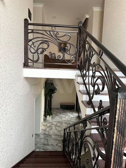 Дом 165 м² на участке 3 сот.