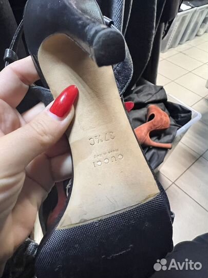 Босоножки Gucci кожа оригинал