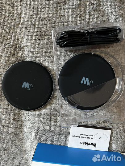Безпроводная зарядка для телефона