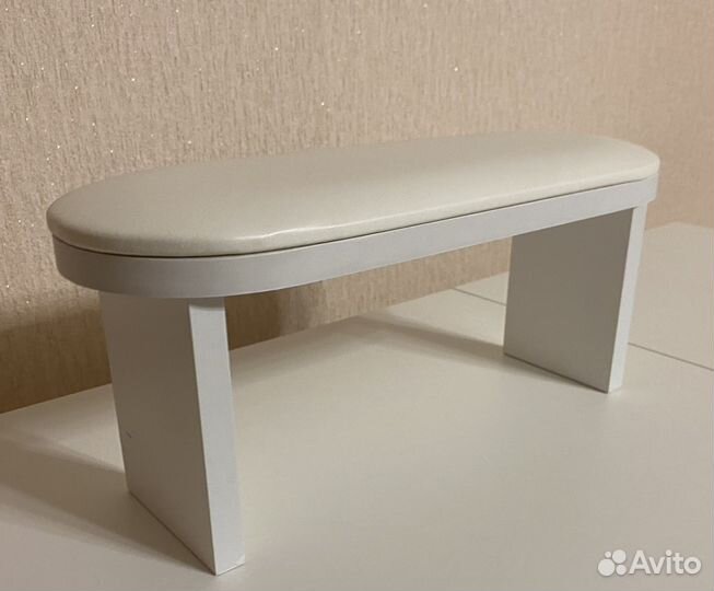 Подставка для рук маникюрная