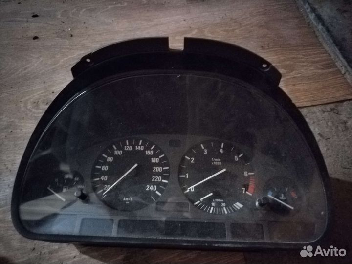 Приборка бмв е39