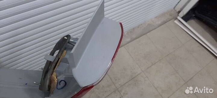 Фонарь Л. Toyota Camry 40/2007