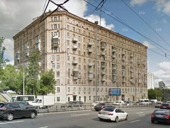 Продам торговое помещение, 327 м²