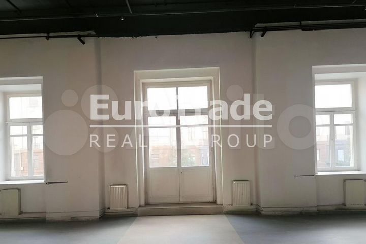 Сдам торговое помещение, 3784 м²