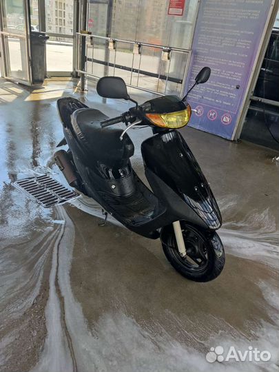 Продаю Honda zx35