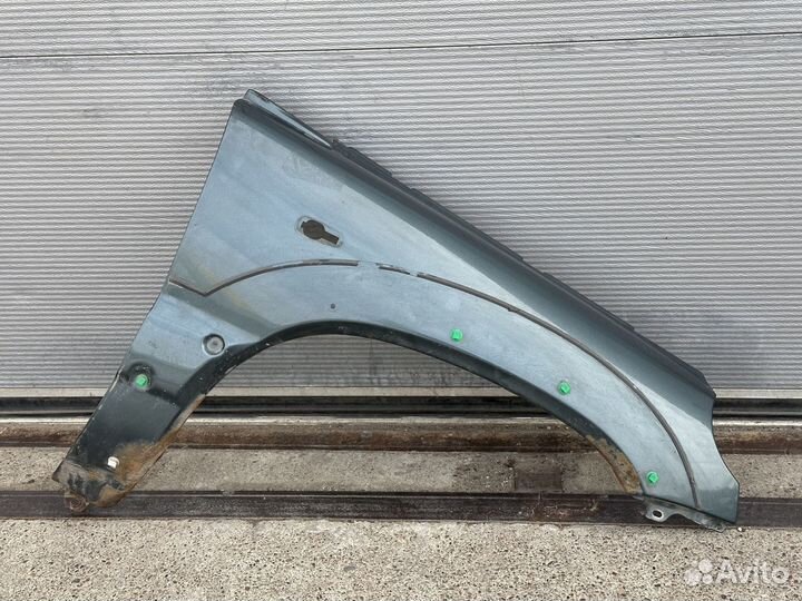 Крыло переднеее правое Шевроле Нива Chevrolet Niva