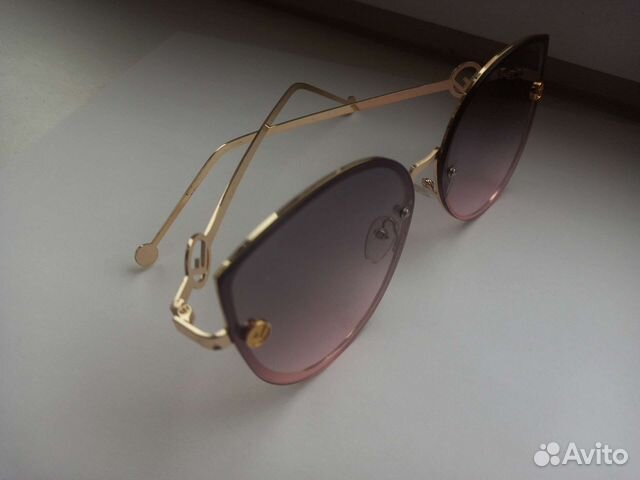 Солнцезащитные очки женские