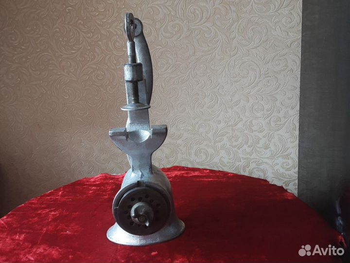 Механические мясорубки и другое