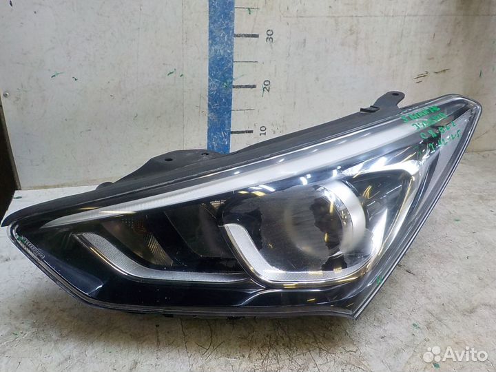 Фара левая Hyundai Grand Santa Fe/Santa Fe