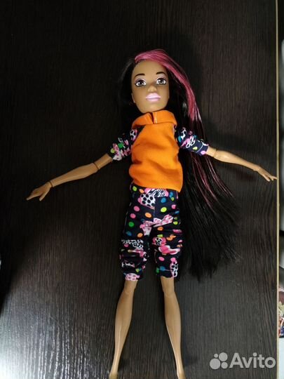 Большая кукла Барби