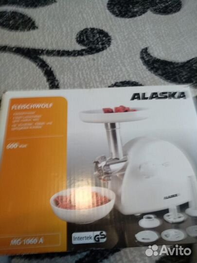 Электромясорубка alaska mg1060a
