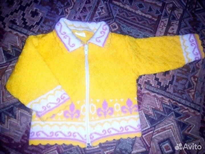 Детский желтый костюмчик