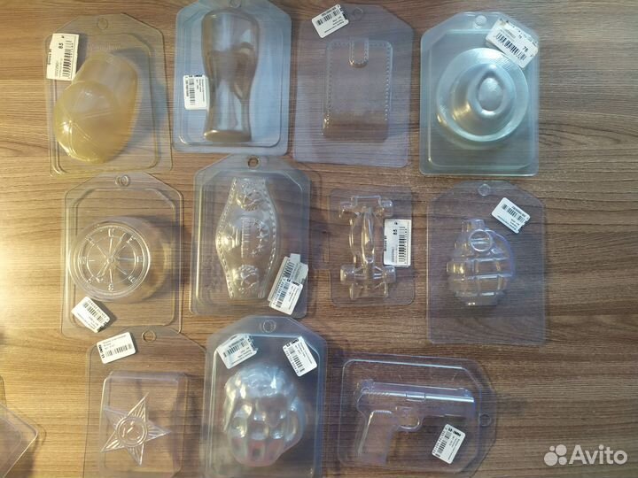 Формы пластиковые для мыла и шоколада, бомбочек