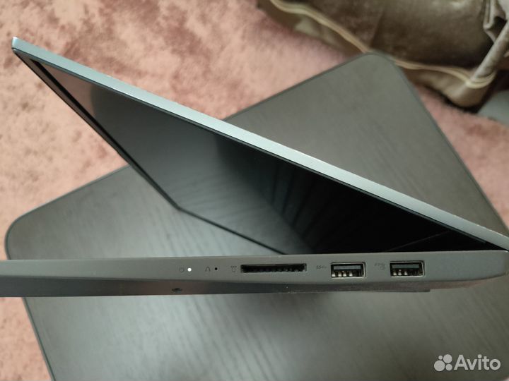 Продаю ноутбук