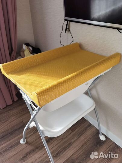 Пеленальный столик с ванночкой Chicco bubble land