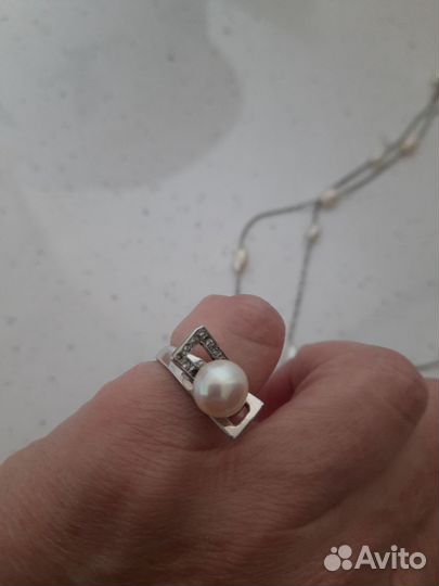 Комплект бижутерии с жемчугом