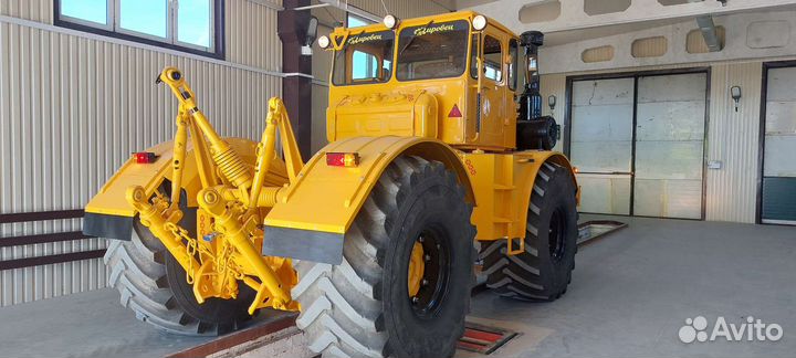 Трактор Кировец К-700, 1988