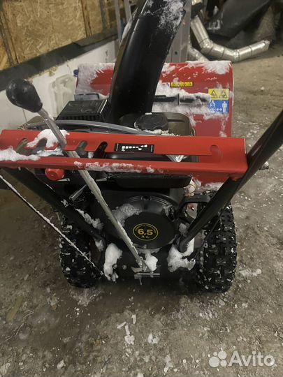 Снегоуборщик бензиновый самоходный бу