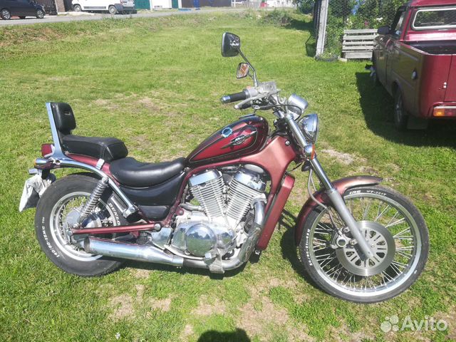 Suzuki intruder vs400