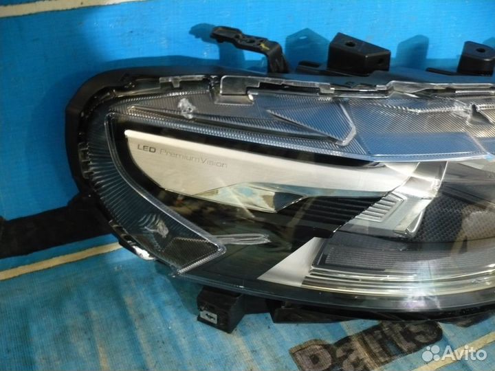 Haval F7 Фара правая б/у.оригинал