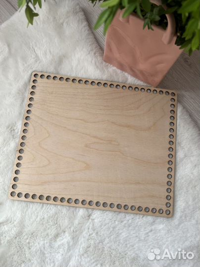 Деревянное донышко для трикотажной пряжи