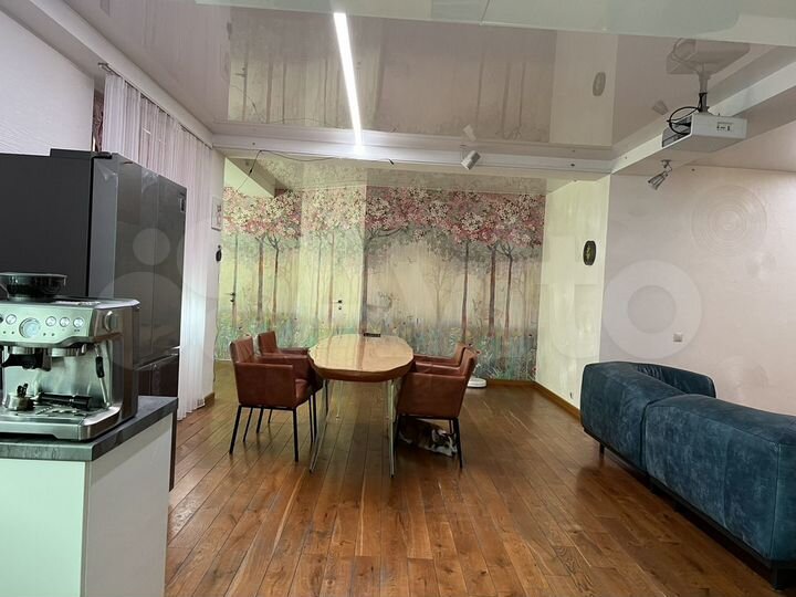 4-к. квартира, 122 м², 5/11 эт.