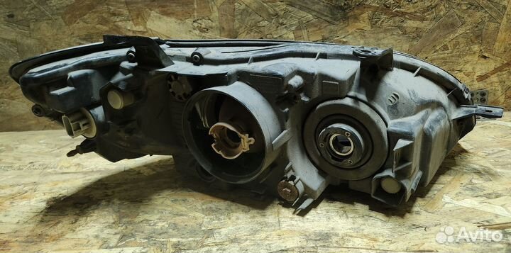 Фара левая Subaru Legacy B13