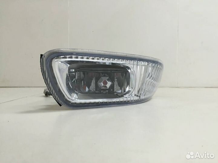 Фара противотуманная левая Nissan Cefiro A33 1998