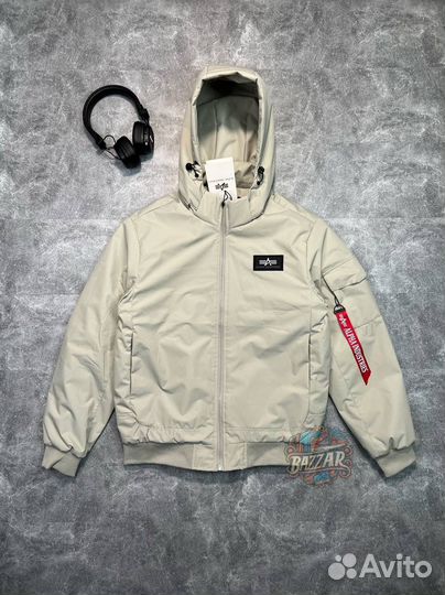 Ветровка Alpha industries белая