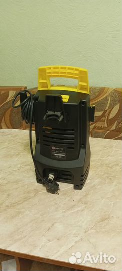 Мойка высокого давления Калибр вдм 1400