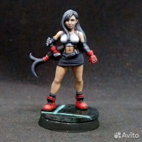 Миниатюра Тифа Локхарт из Final Fantasy 7