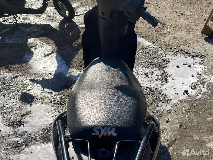 Sym orbit 50, черного цвета