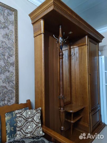 Шкаф в прихожую