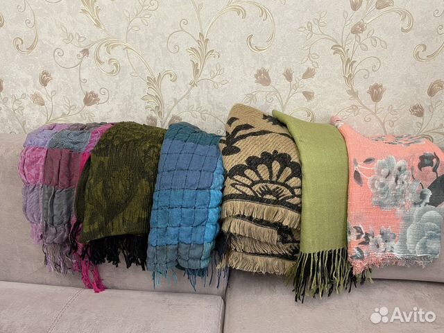 Шарфы и палантины