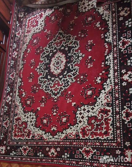 Ковер полушерстяной