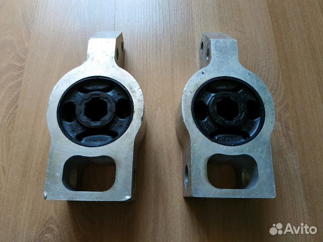 Сайлентблок переднего рычага Тигуан