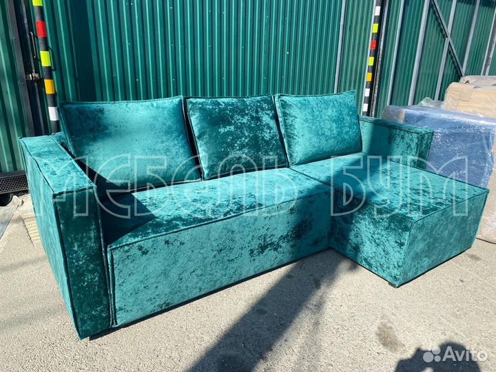 Диван угловой в стиле лофт