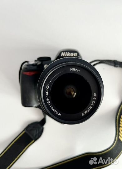 Цифровой зеркальный фотоаппарат Nikon D3100