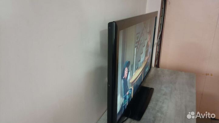 Телевизор LG 42' (107 см)