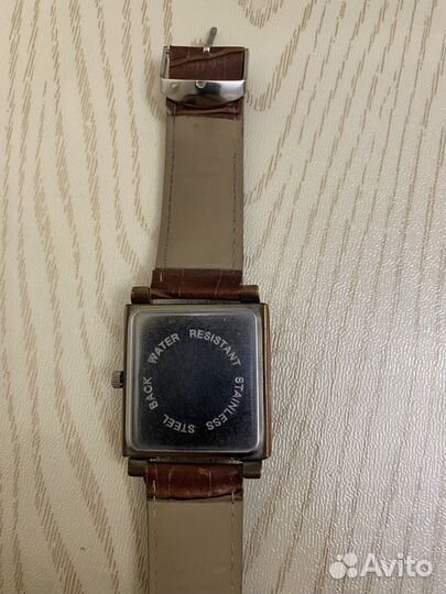 Часы наручные