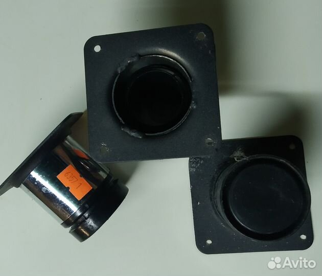 Опора мебельная регулируемая