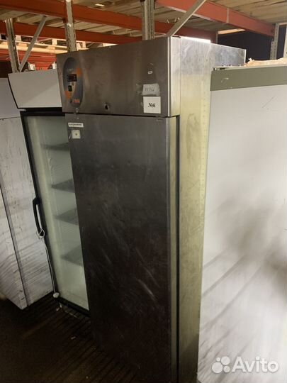 Шкаф холодильный нержавейка Sagi HD70